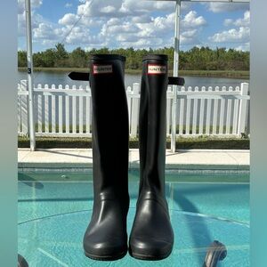 Hunter Classic Black Rain Boots